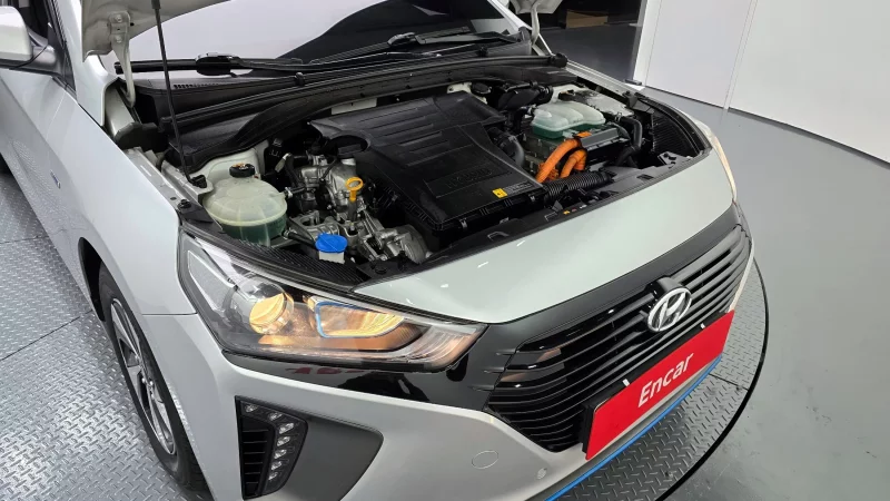 Hyundai Ioniq