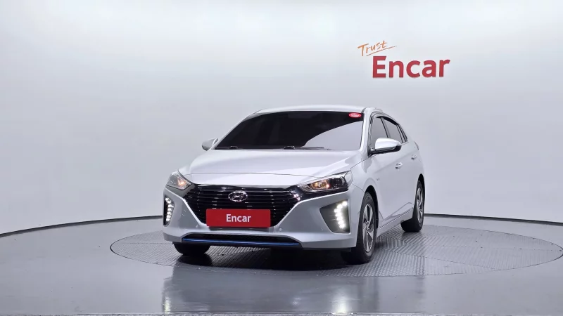 Hyundai Ioniq
