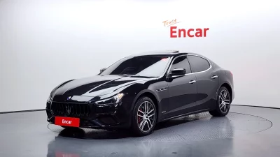 Maserati GHIBLI