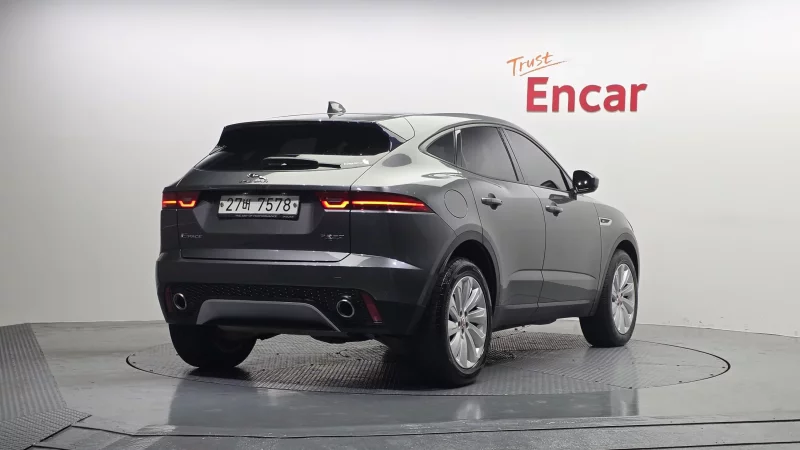 Jaguar E-PACE