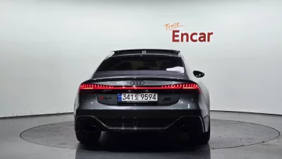 Audi RS7