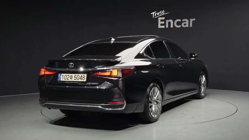 Lexus ES300h