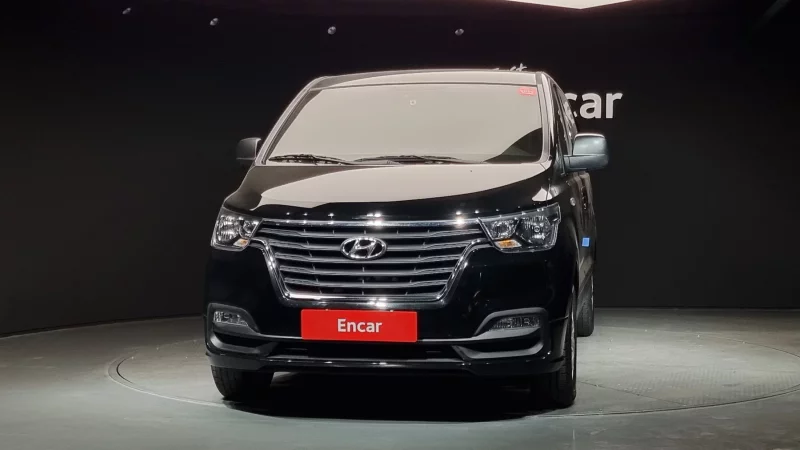 Hyundai Starex