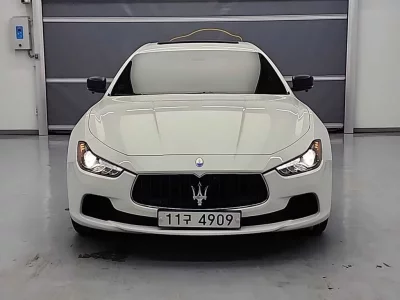 Maserati GHIBLI
