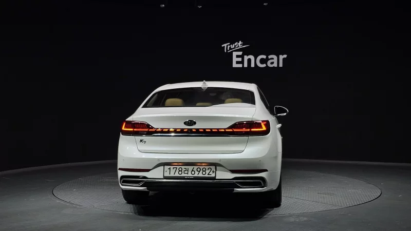 Kia K7