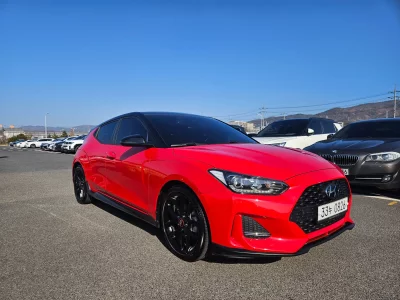 Hyundai Veloster