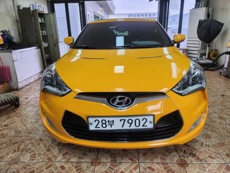 Hyundai Veloster