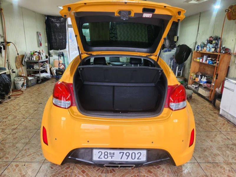 Hyundai Veloster