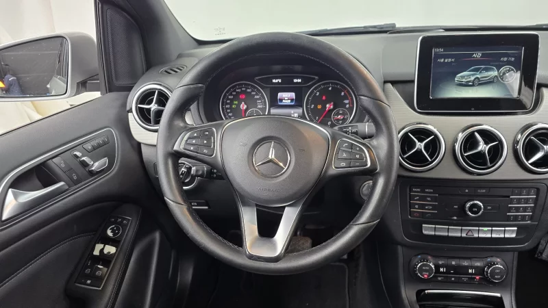 Mercedes-Benz B-Class