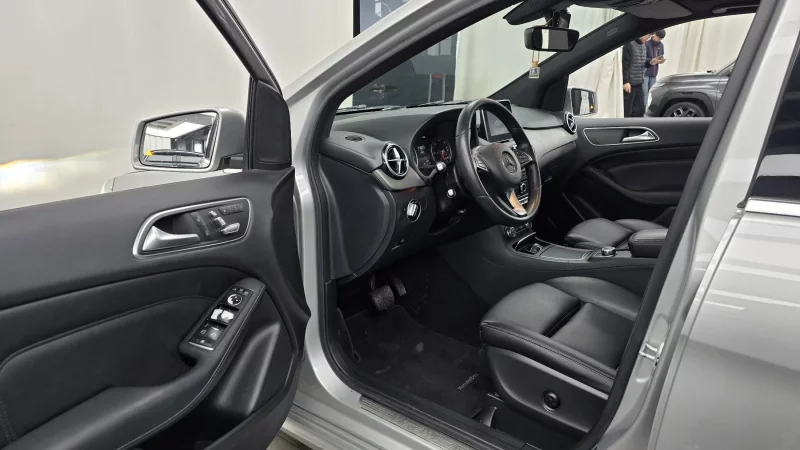 Mercedes-Benz B-Class