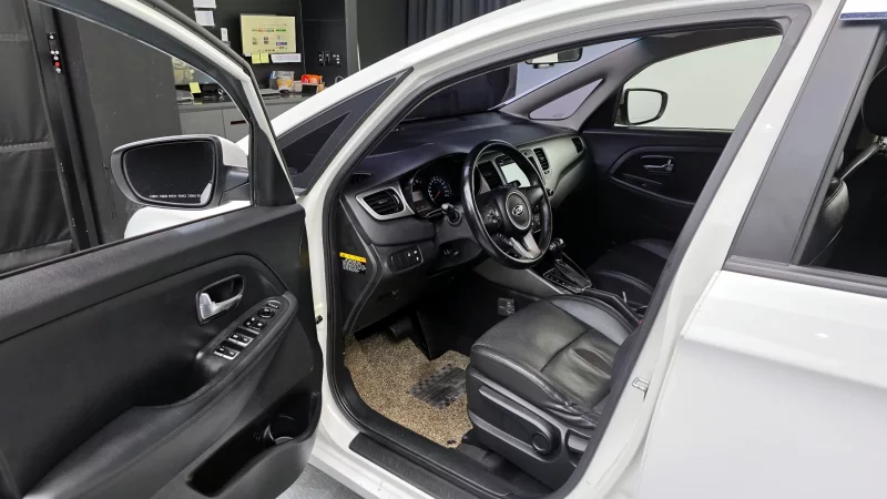 Kia Carens