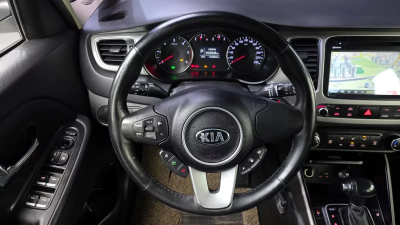 Kia Carens