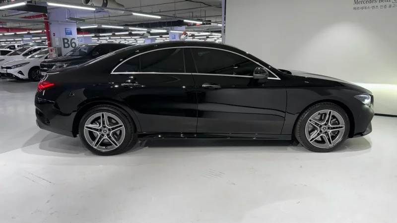 Mercedes-Benz CLA-Class