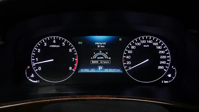 Hyundai Equus