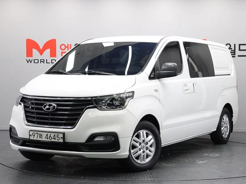 Hyundai Starex