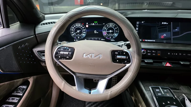 Kia K8