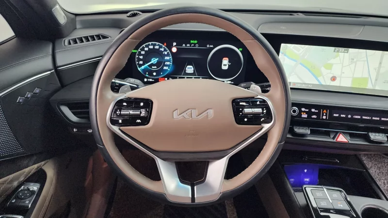 Kia K8