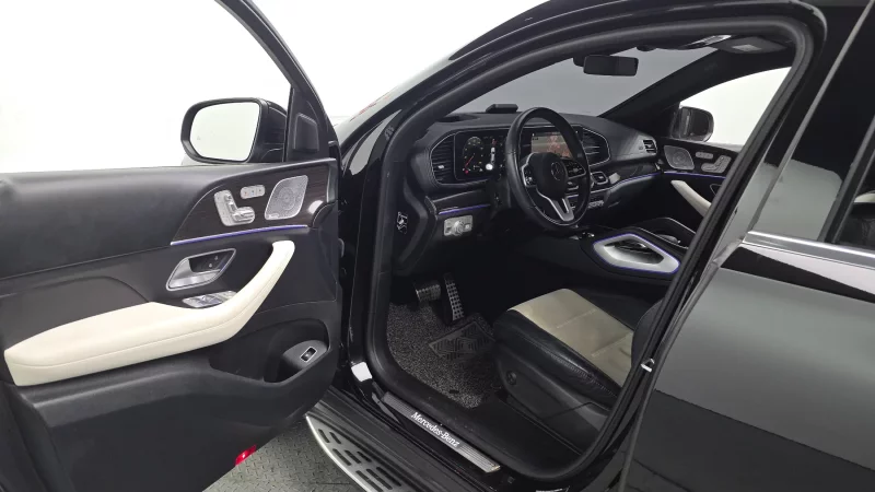 Mercedes-Benz GLE-Class