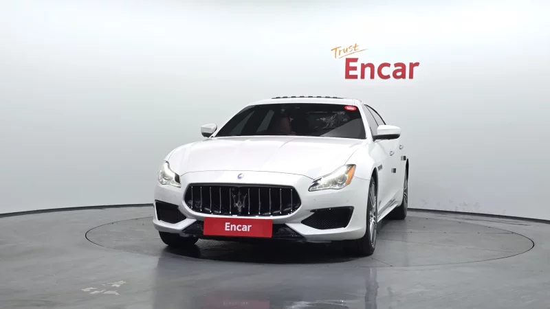 Maserati QUATTROPORTE