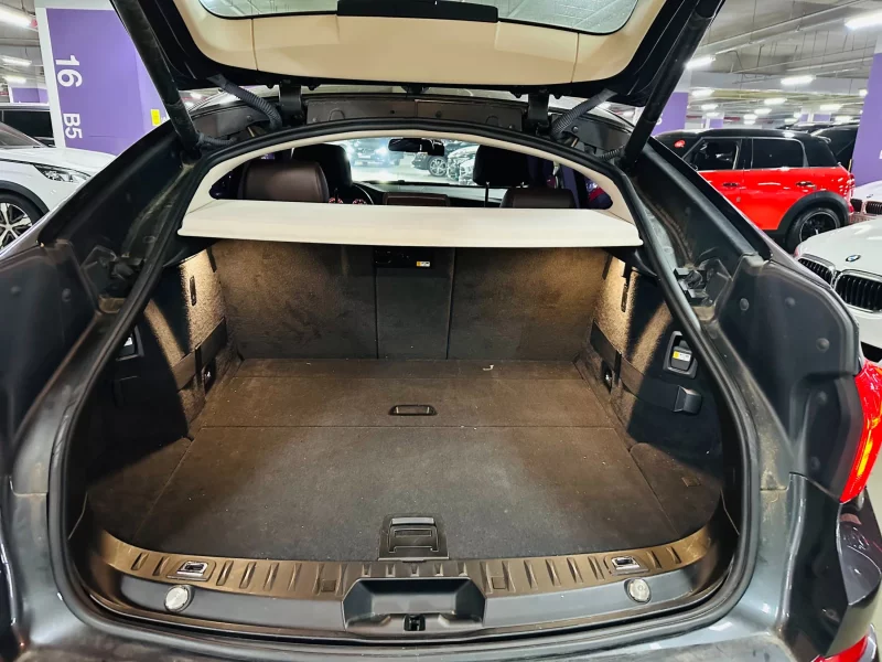 BMW 5-Series Gran Turismo