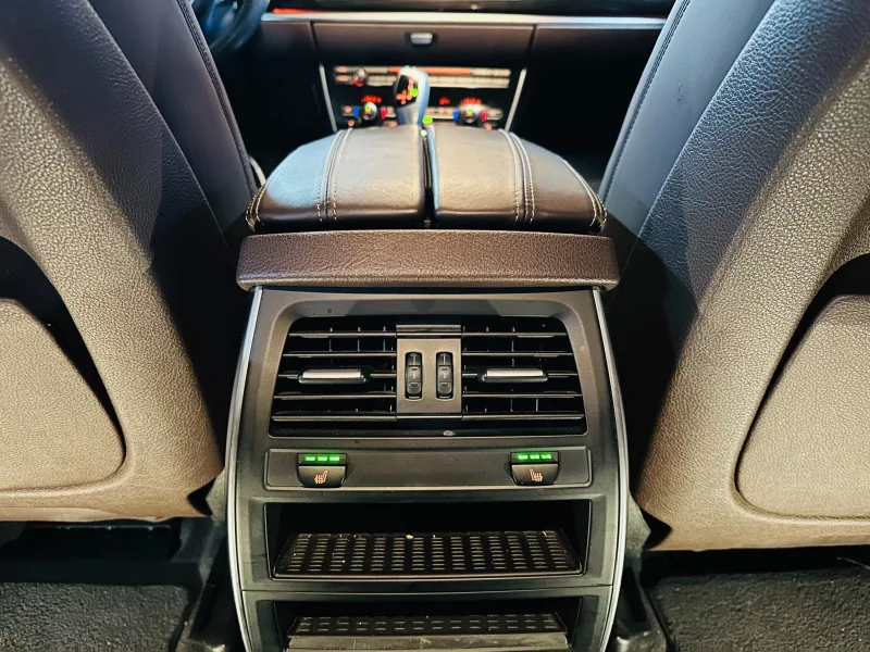 BMW 5-Series Gran Turismo