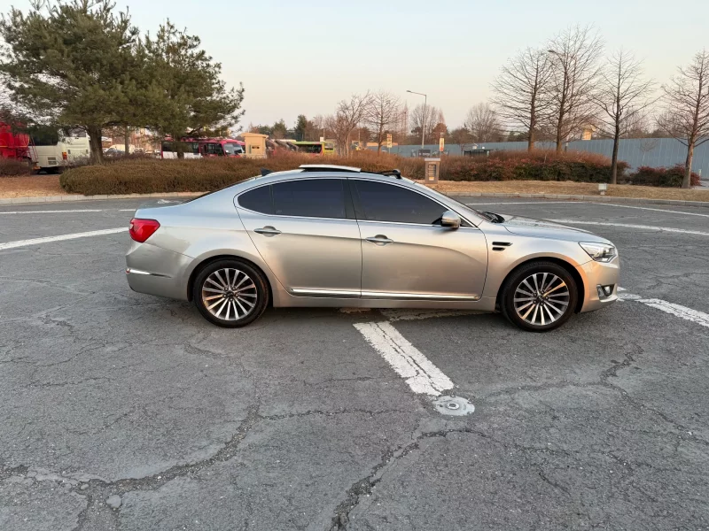 Kia K7