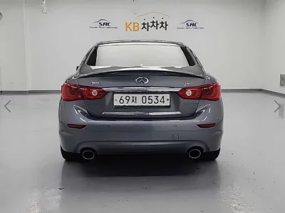 Infiniti Q50