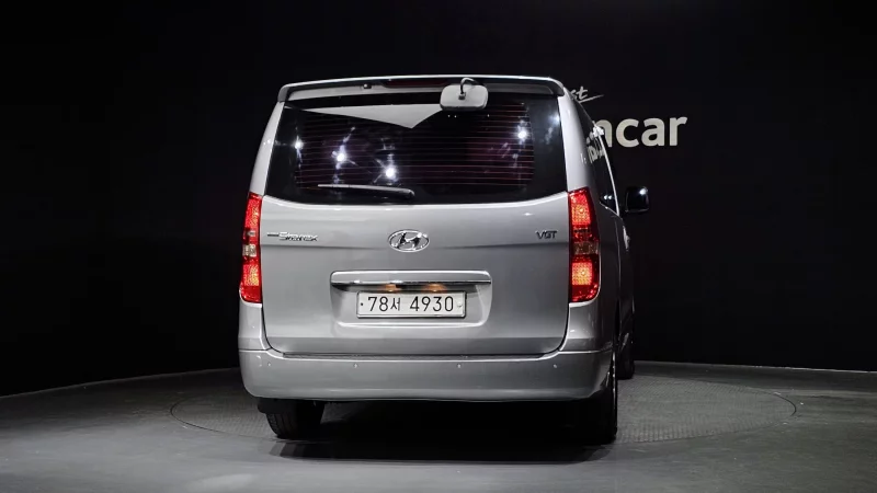 Hyundai Grand Starex