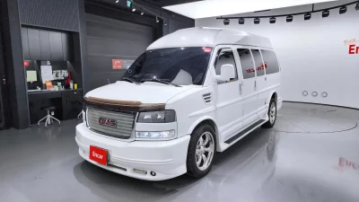 Chevrolet Express Van