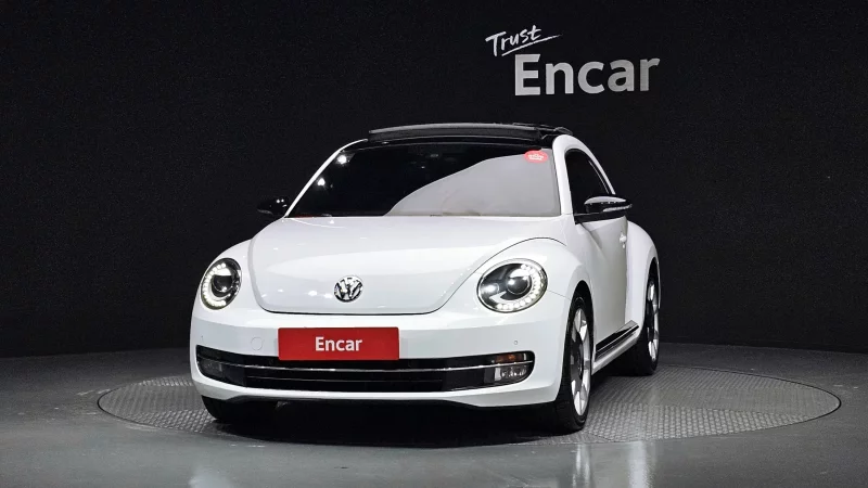 Volkswagen BEETLE