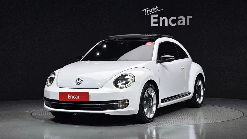 Volkswagen BEETLE