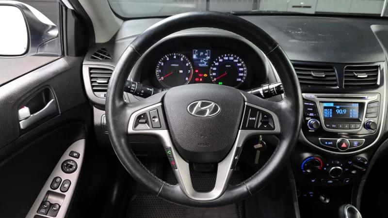 Hyundai Accent