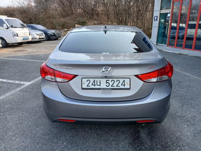 Hyundai AVANTE