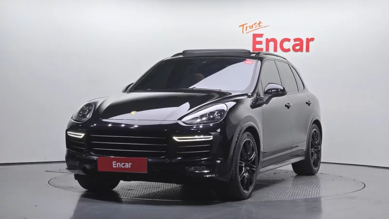Porsche CAYENNE