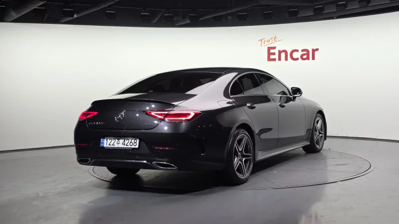 Mercedes-Benz CLS-Class