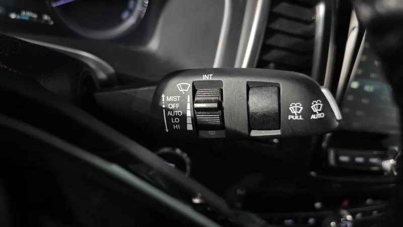 SsangYong Rexton Sports Khan