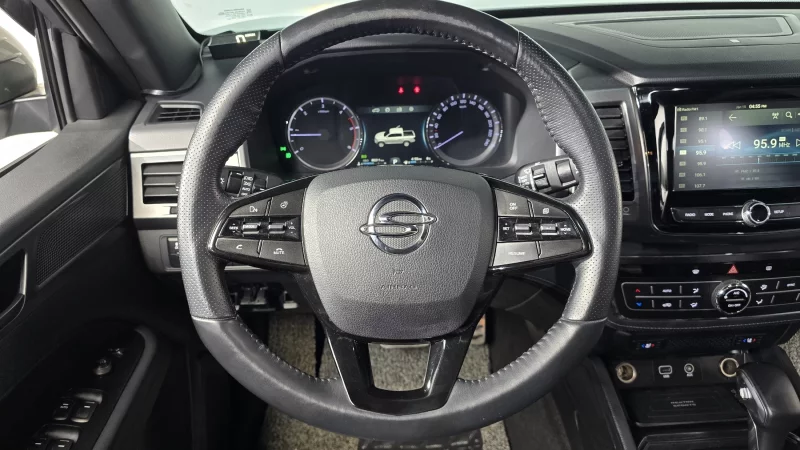 SsangYong Rexton Sports Khan