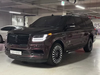 Lincoln NAVIGATOR