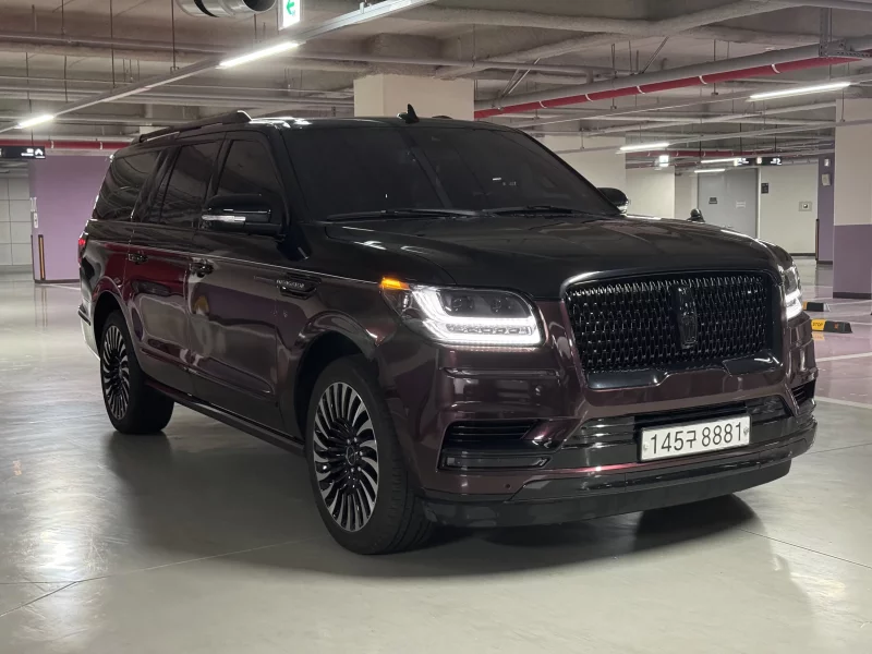 Lincoln NAVIGATOR
