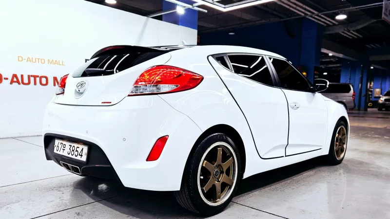 Hyundai Veloster