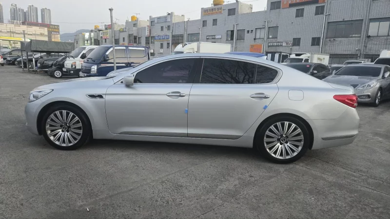 Kia K9