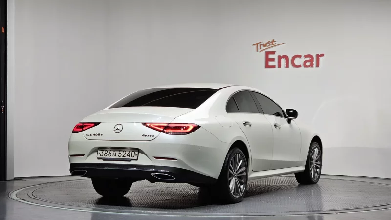 Mercedes-Benz CLS-Class