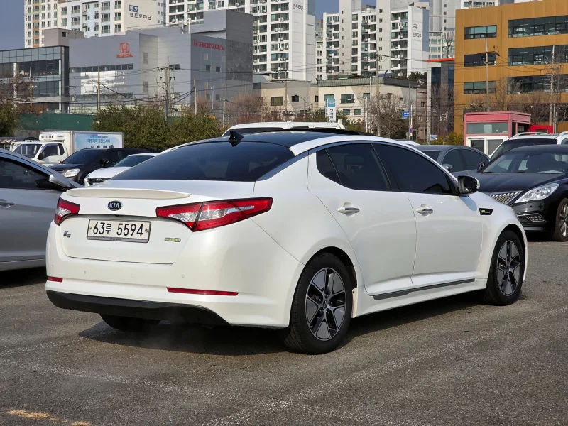 Kia K5