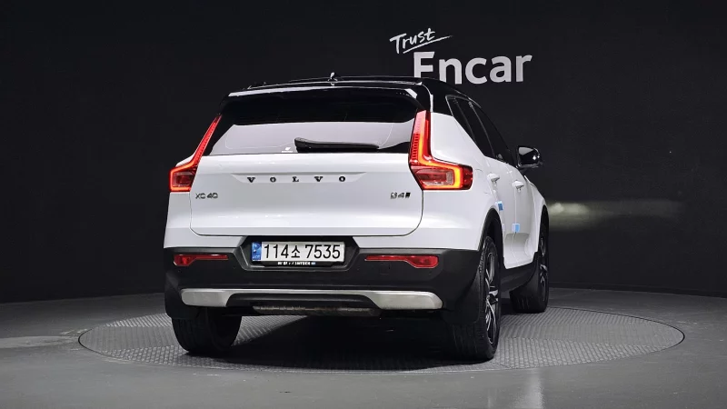 Volvo XC40