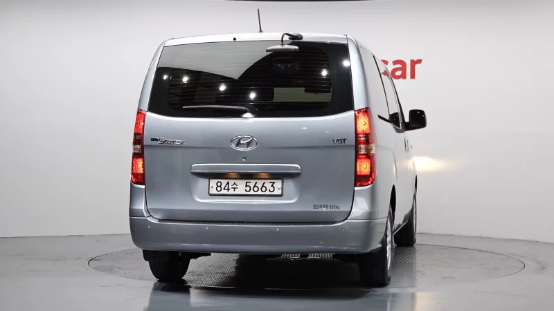Hyundai Grand Starex