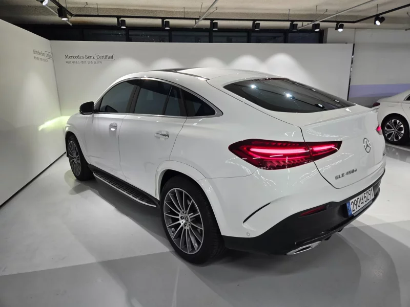 Mercedes-Benz GLE-Class