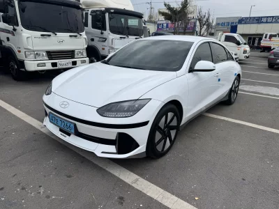 Hyundai Ioniq 6