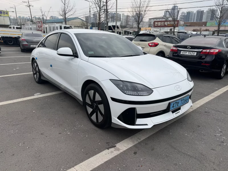 Hyundai Ioniq 6