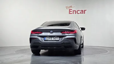 BMW 8-Series