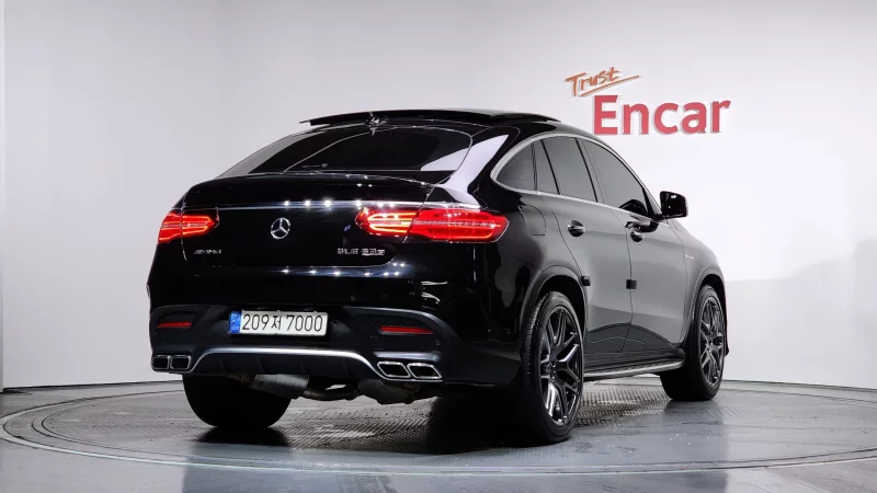 Mercedes-Benz GLE-Class